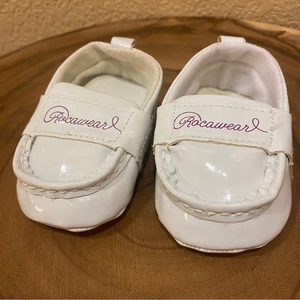 RocaWear infant crib shoes‎ Y2k white loafers newborn 0/1